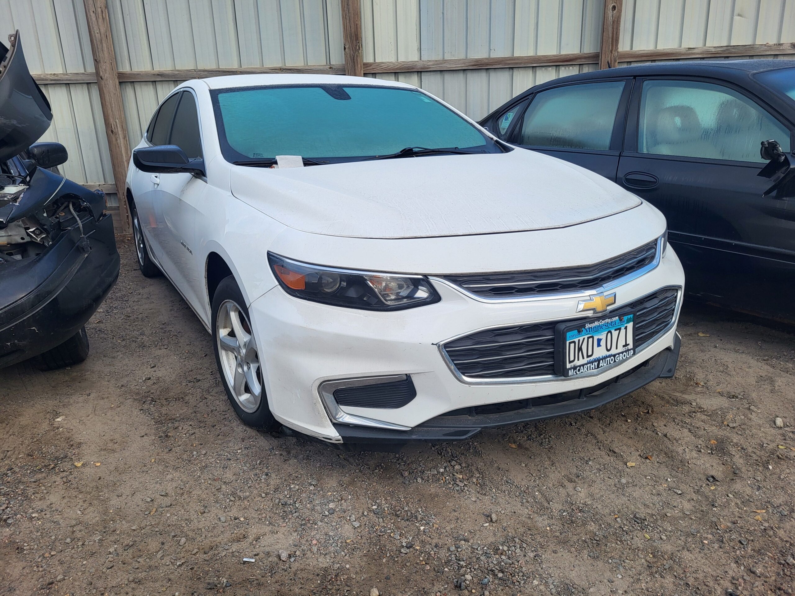 20251124_082205 2016 Chevrolet Malibu (White)
