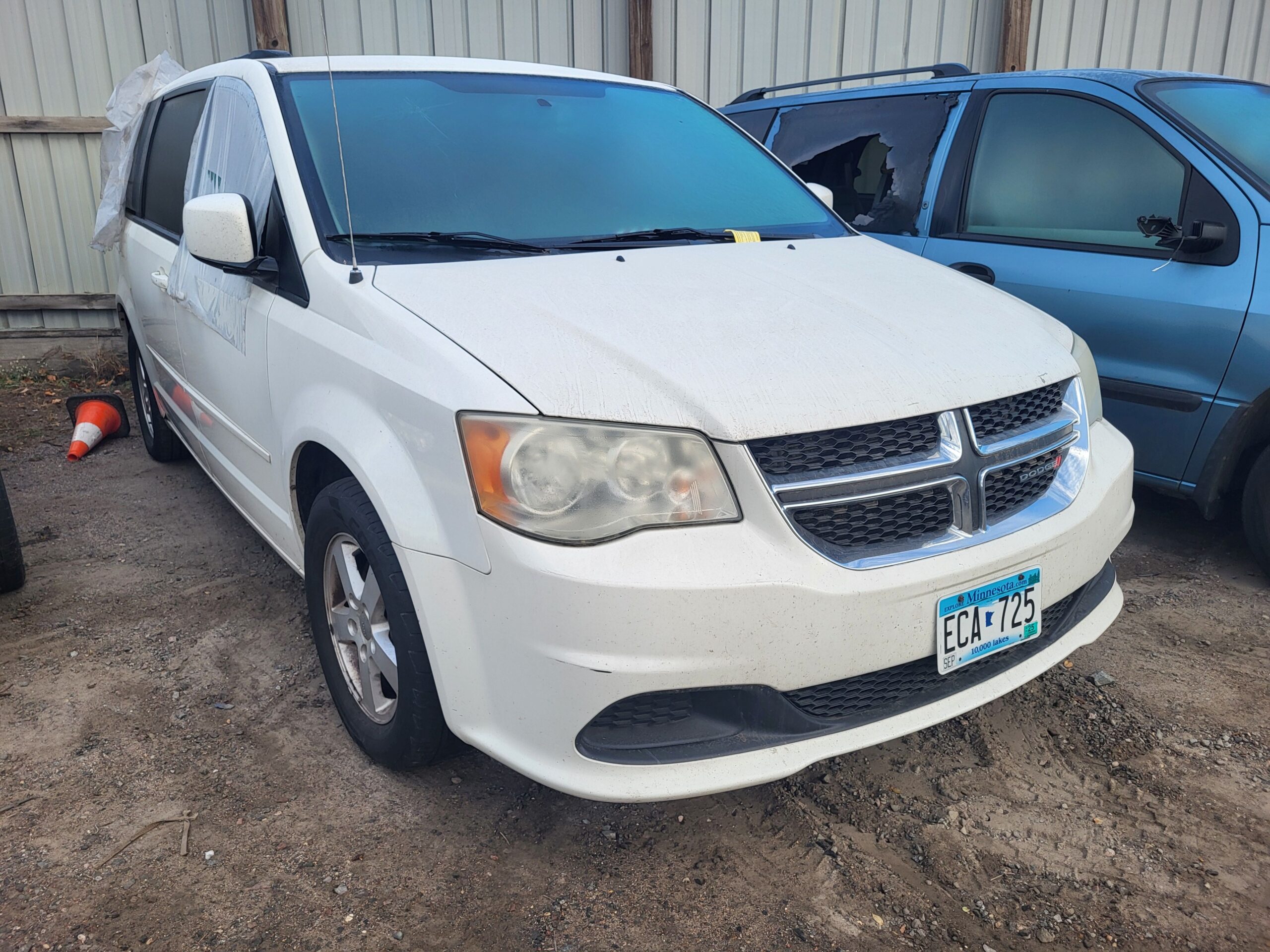 20251124_082234 2012 Dodge Grand Caravan (White)