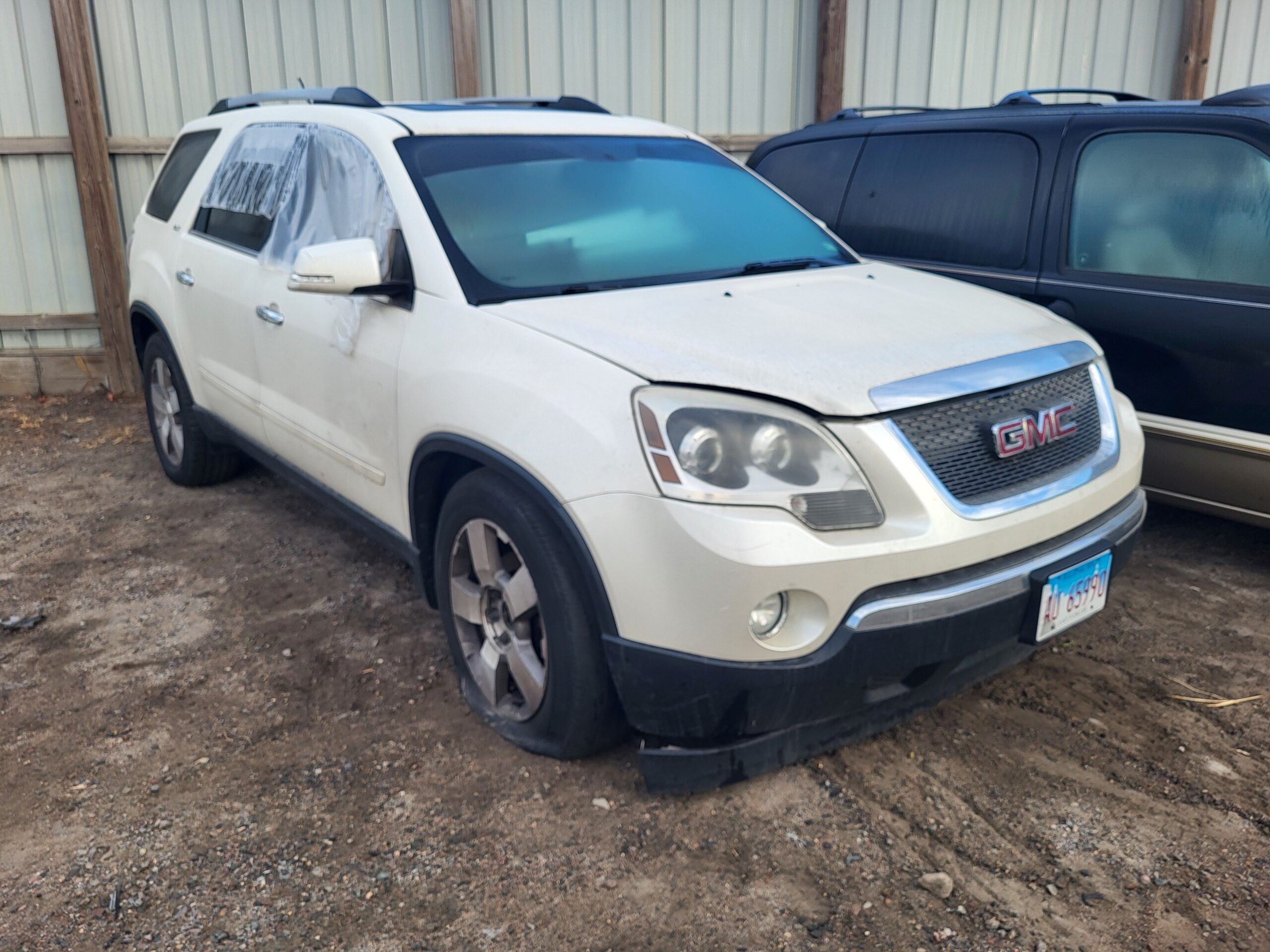 20251124_082248 2011 GMC Acadia (White)