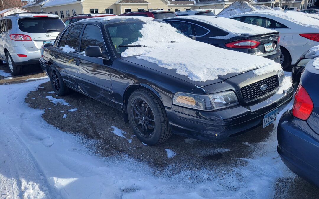2008 Ford Crown Victoria (Black)