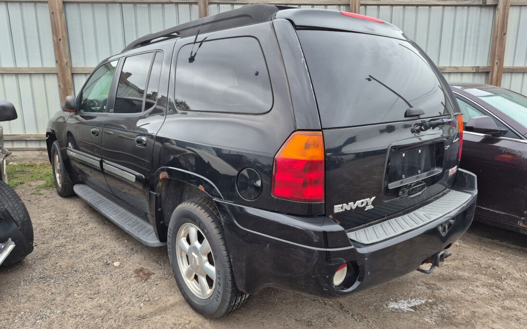 2003 GMC Envoy XL (Black)