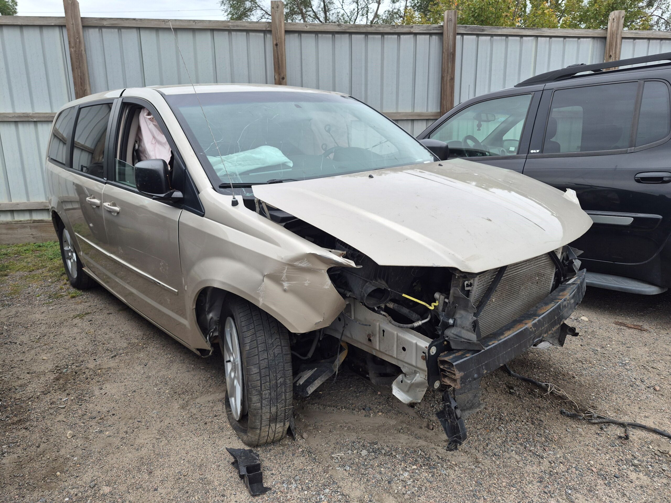 20260914_091950 2013 Dodge Grand Caravan (Tan)